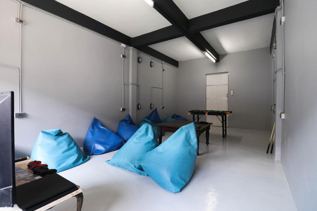 Oyo 823 Oliver'S Hostel (Adults Only) Ban Khlong Nang Li Exterior foto